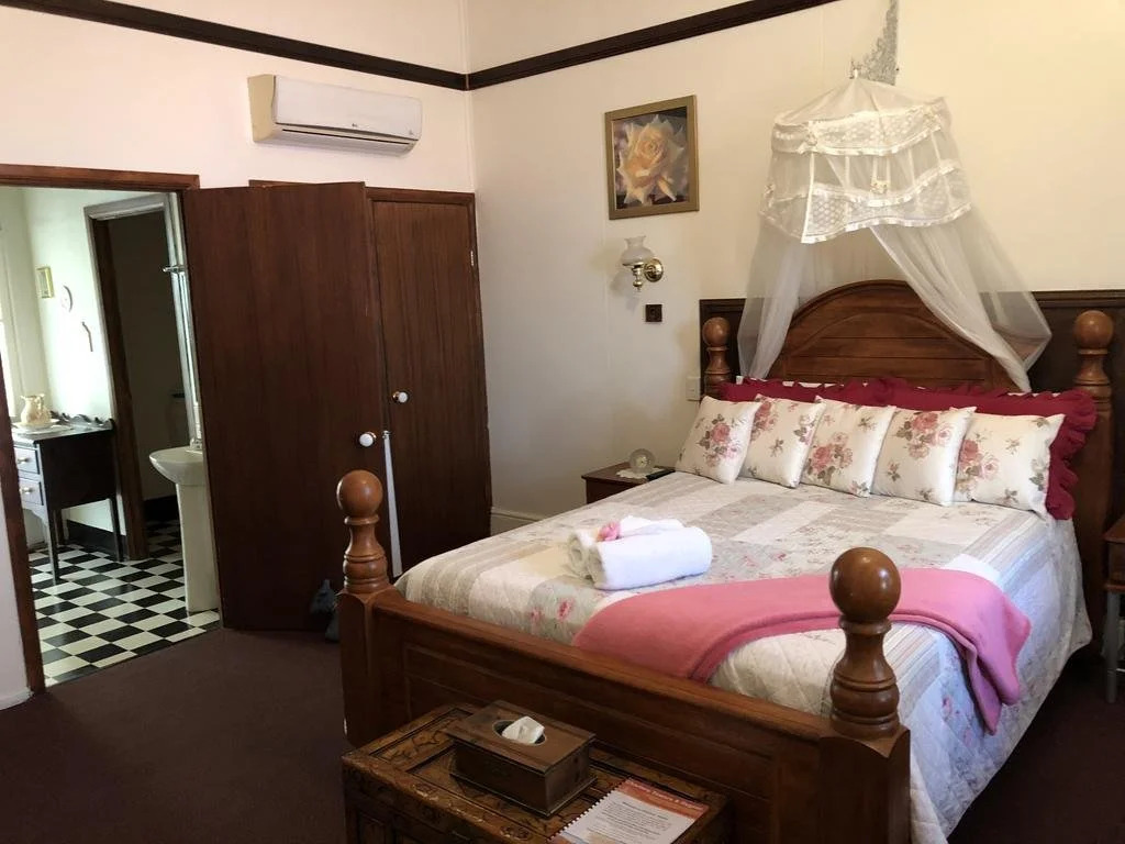 Royal Private Hotel