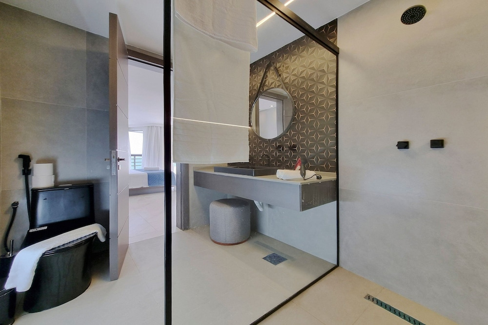 Iate Plaza #1404 - Studio Vista Mar por Carpediem