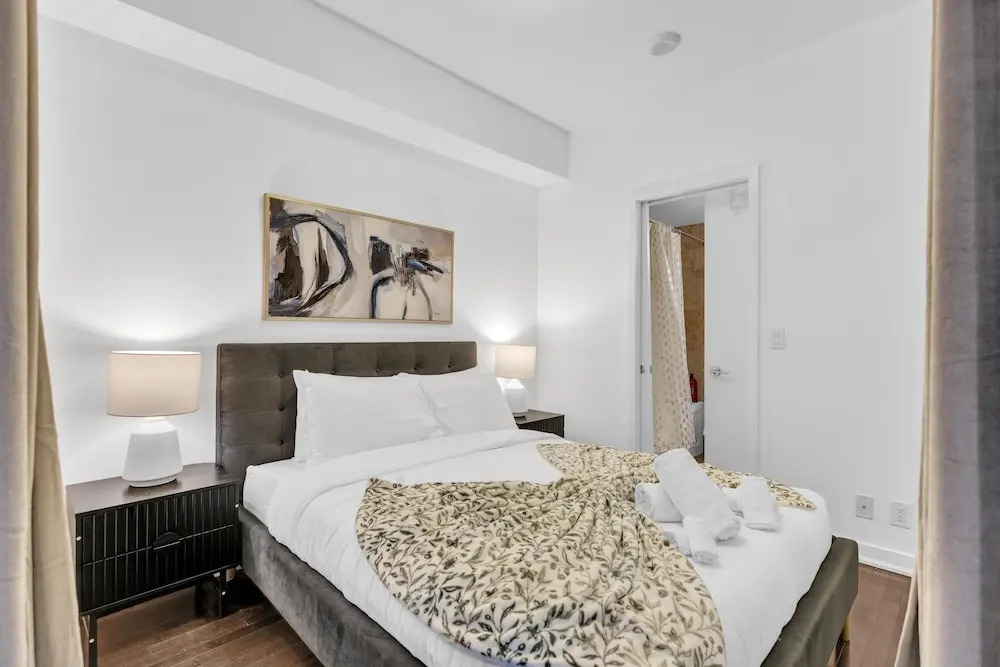 York Street Suites Toronto