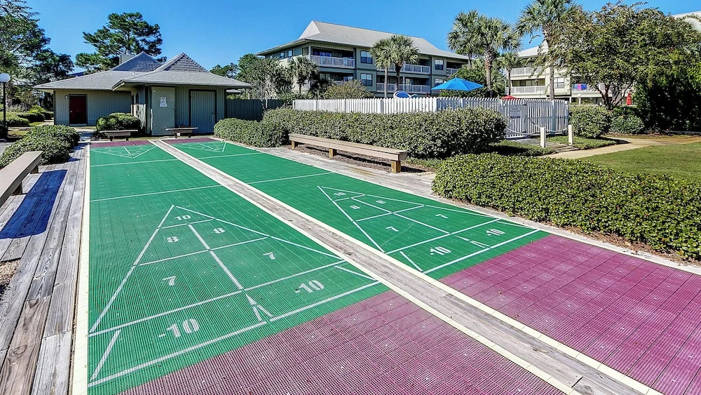Beachwood Villas 10C - 2 Complex Pools, Tennis, Modern Coastal Charm