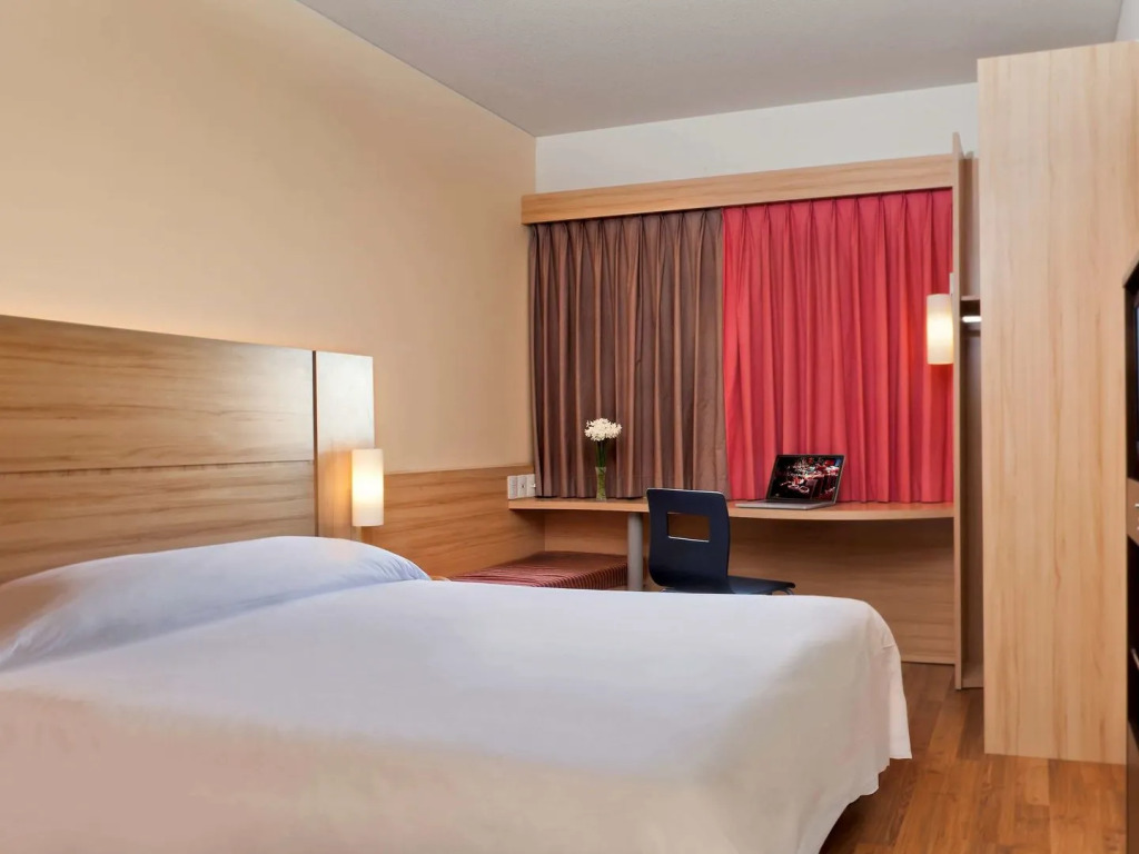 Nobile Inn Santiago