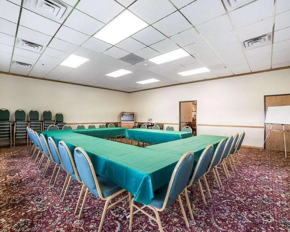 FairBridge Inn & Suites Glendive