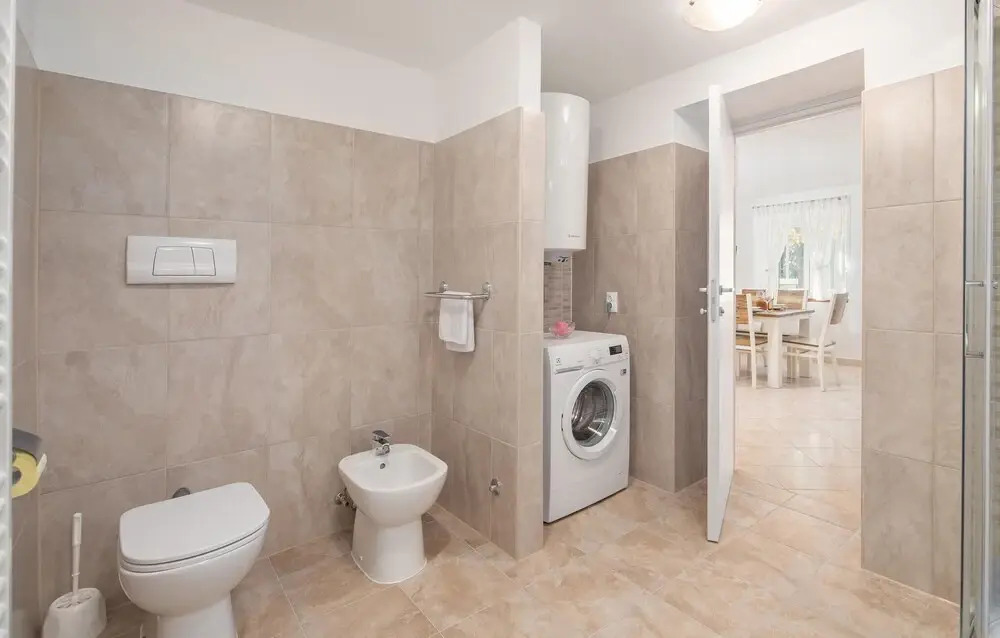 Nice Home in Svetvincenat With Outdoor Swimming Pool, Wifi and 2 Bedrooms