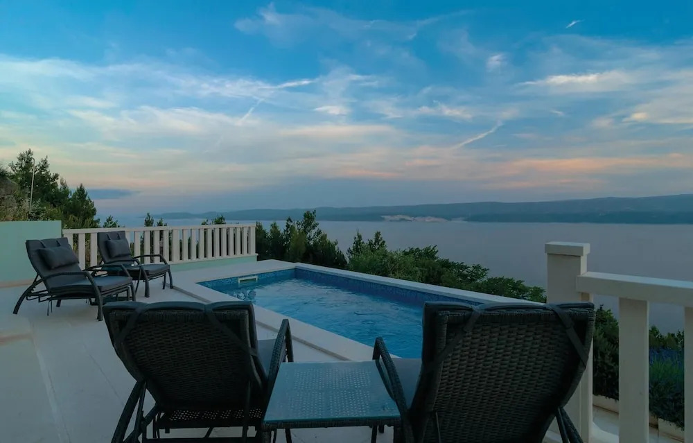 Amazing Home in Celina With Wifi and 4 Bedrooms