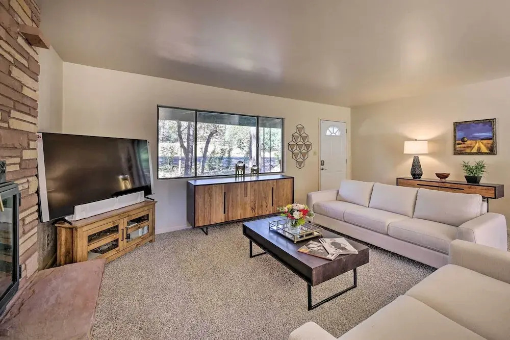 'lakeside Traditions' Arizona Home w/ Game Room!
