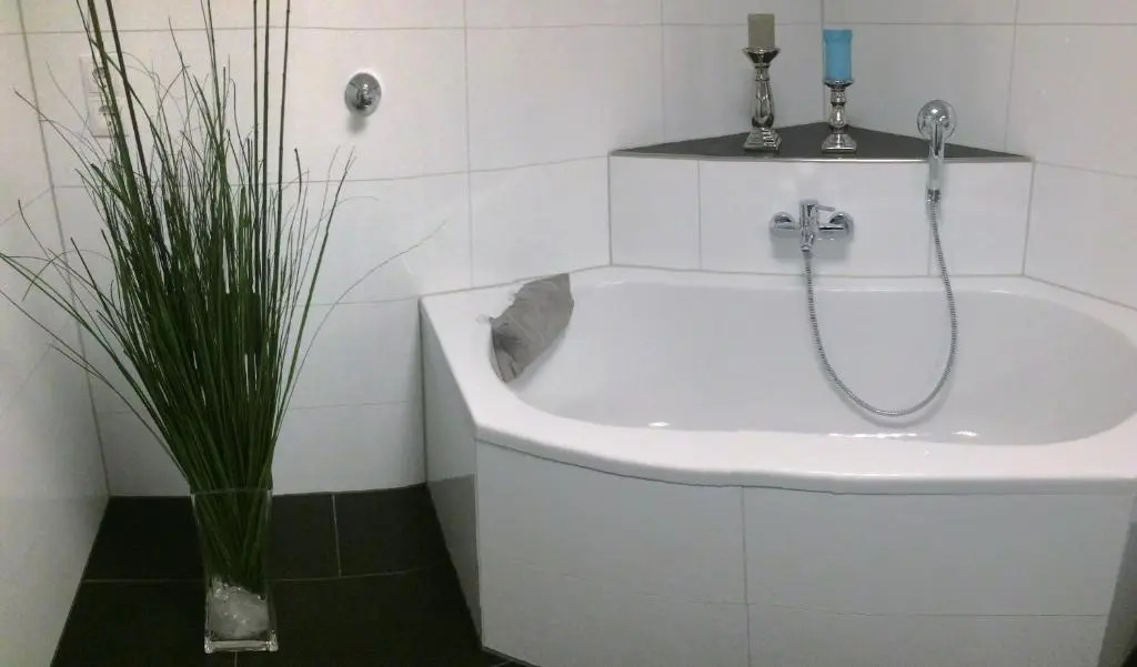 Möbliertes Apartment mit bestem Anschluss - Hangelar Mitte