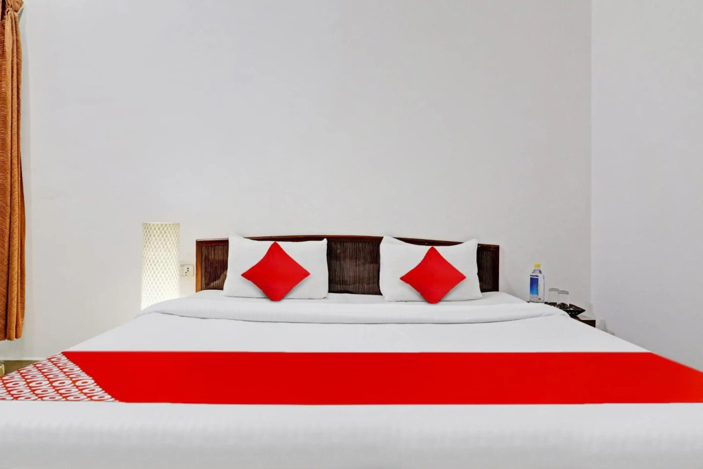 OYO Flagship 80502 Hotel 7 Days Homestay