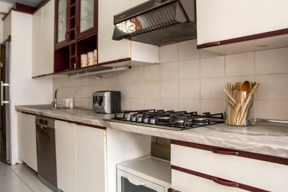 Vibrant Flat Near Trendy Attractions in Karsiyaka