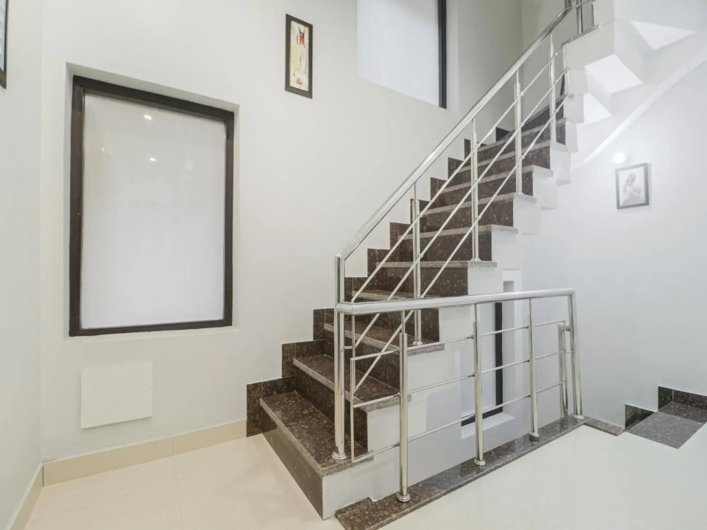 OYO 85906 Hotel Noor Residency