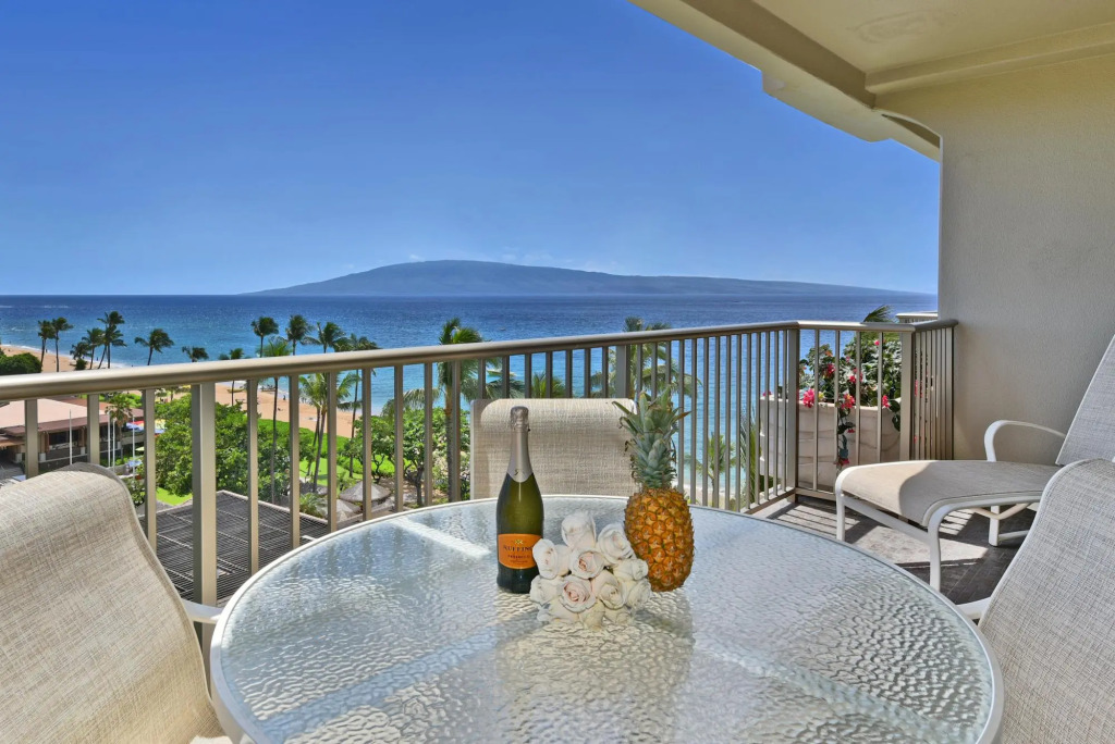 The Whaler Resort