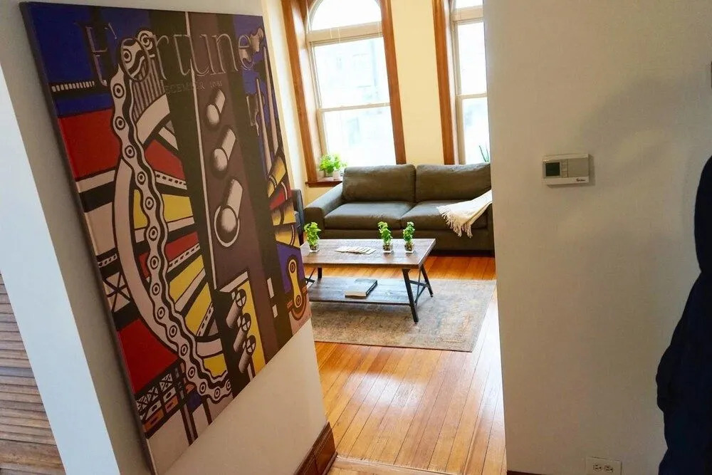 Light-filled Chicago Charmer in Wicker Park