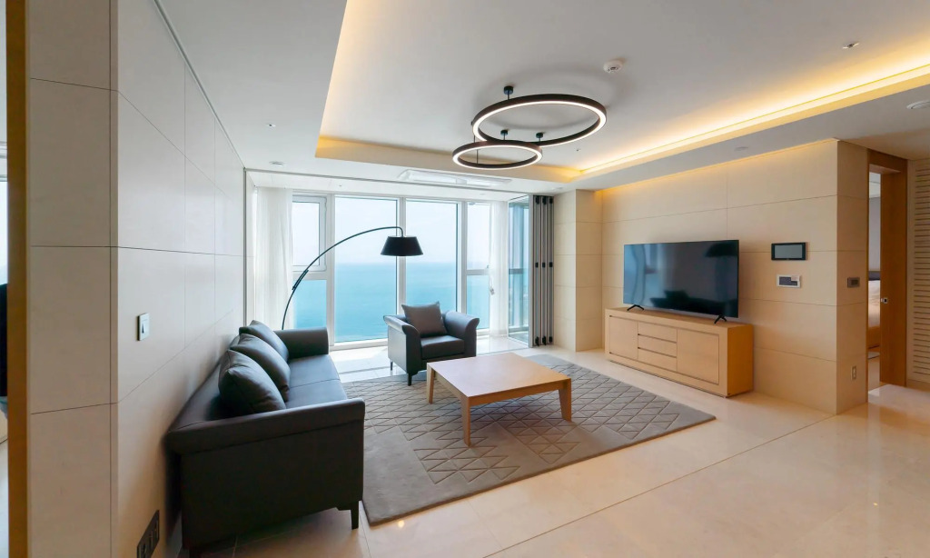 Ocean Junior Suite (Ocean View with 2 Bedrooms)