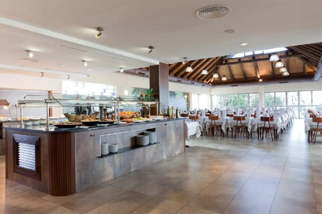 Marvell Club Hotel & Apartments