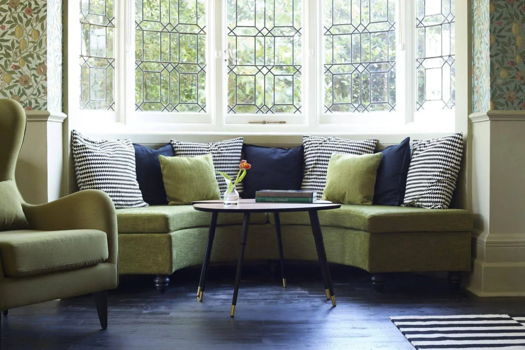 The Manor at Sway - Hotel, Restaurant and Gardens