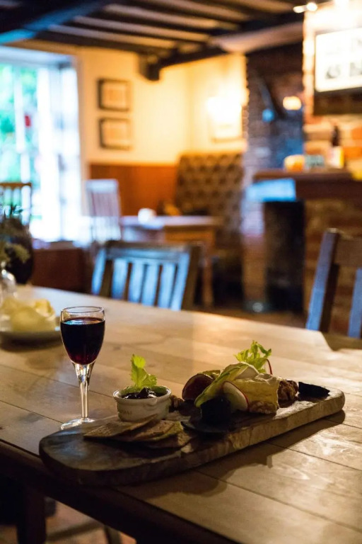 The Royal Oak Inn