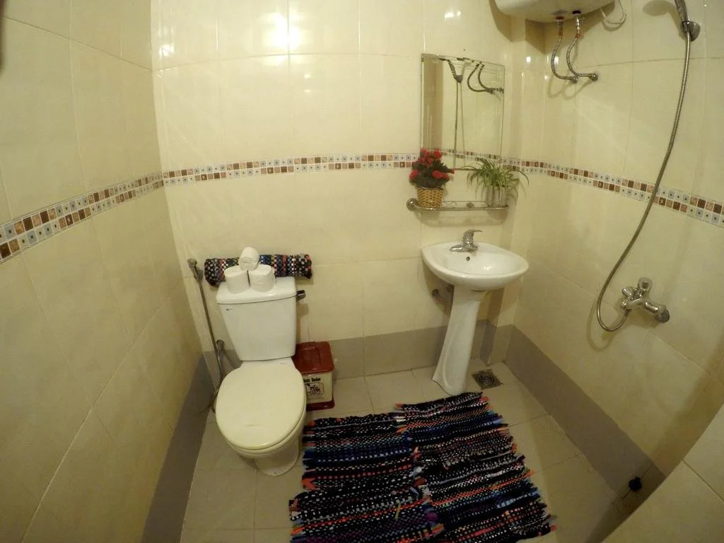 Tribee Kinh Hostel & Bar