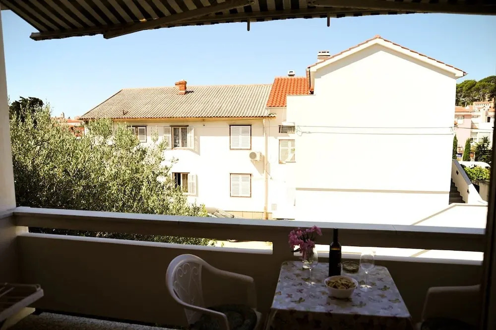 Rooms Dragica