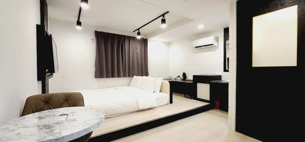 Daon Hotel