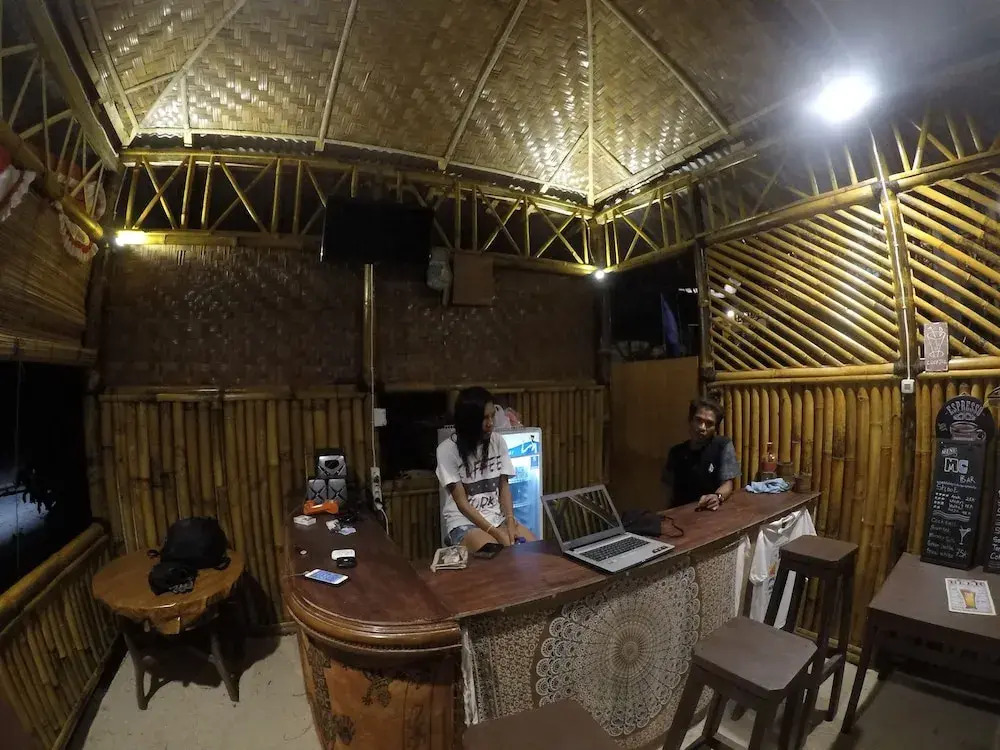 MC Bunaken Stay Diving Trips