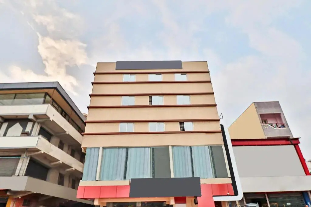 The President By OYO Rooms