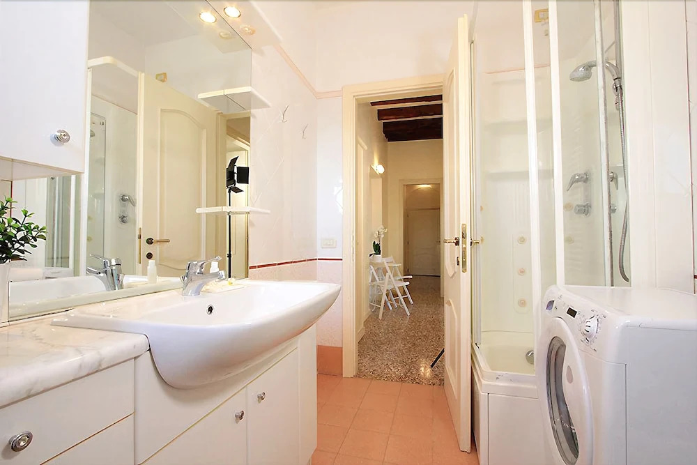 City Apartments - Venice View