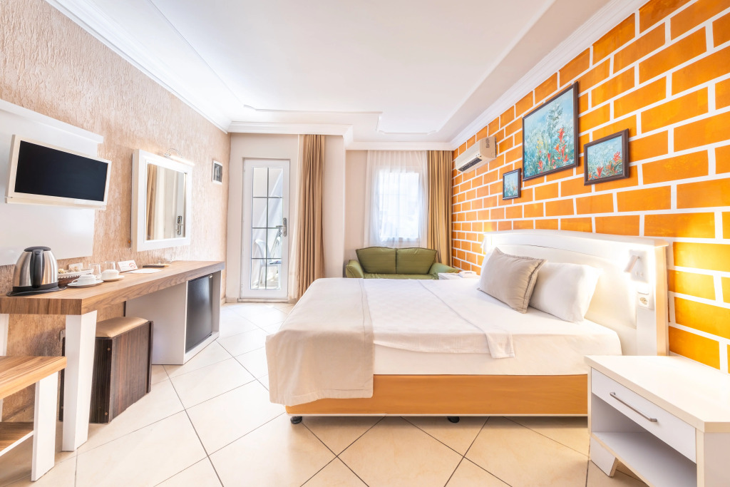 Nicholas Park Hotel