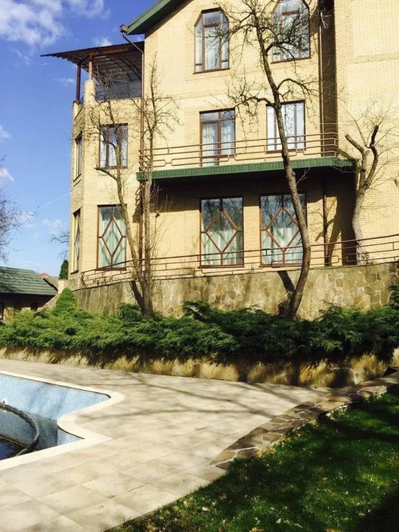 Beautiful Villa with Pool