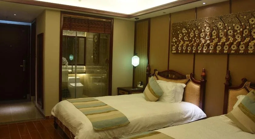 Qionghai Xiangshang Aihua Hotel