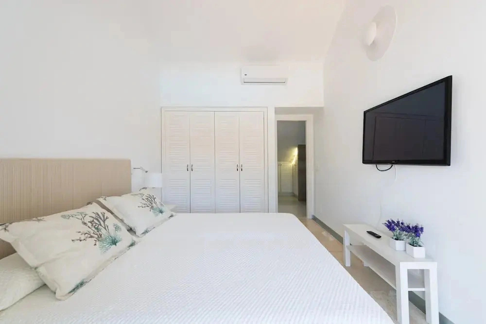 Holiday Home in Spain Near the Beach & Marina