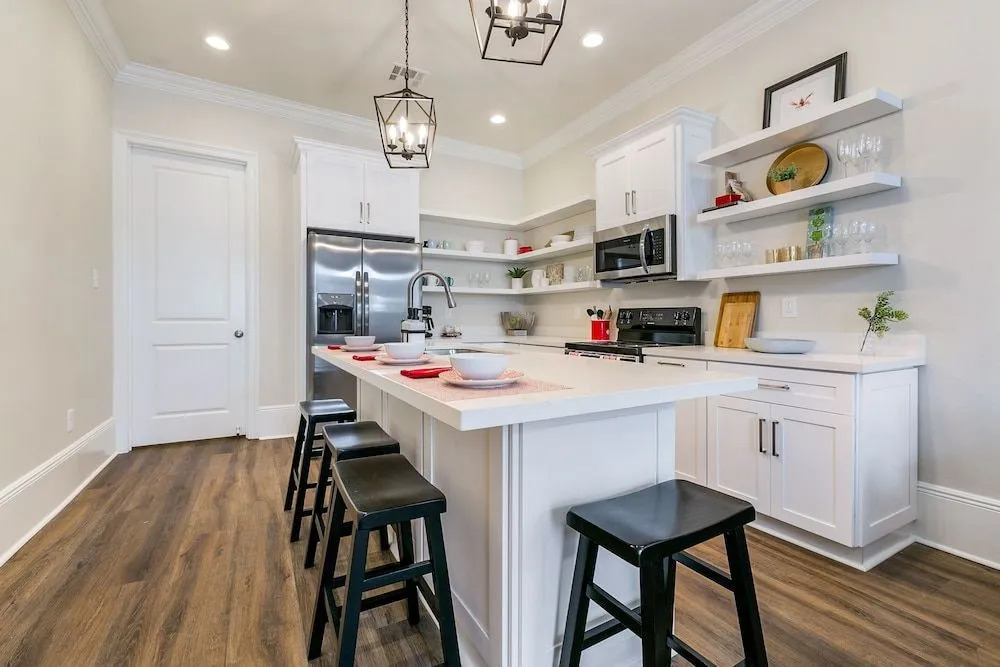 Hosteeva 3BR Steps to St. Charles Ave