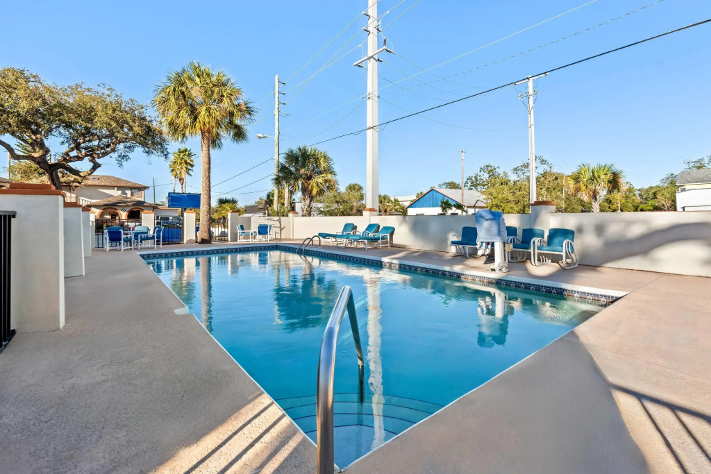 Travelodge by Wyndham Hotel & Cottages St Augustine - Historic