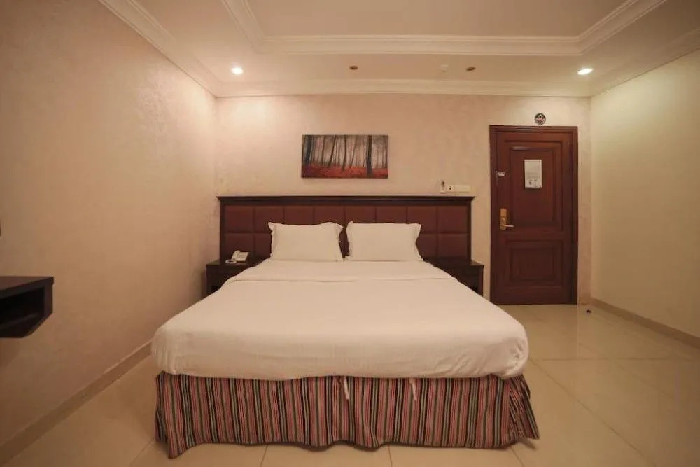Qasr Al Balood Hotel Apartments 2
