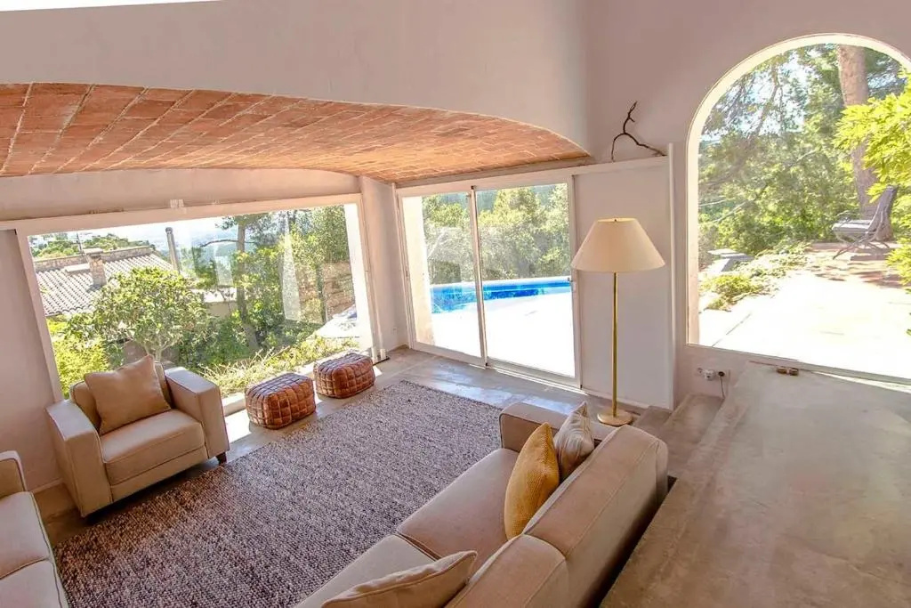 Catalunya Casas Majestic Villa and Views , 30km to Barcelona
