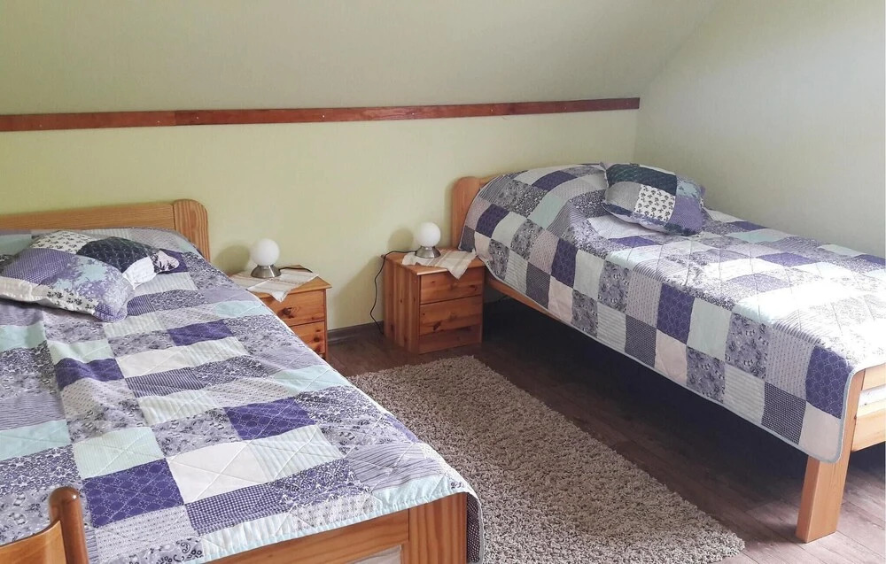 2 Bedroom Lovely Home In Alt Schwerin