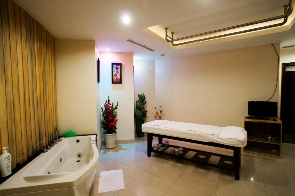 Kaya Hotel