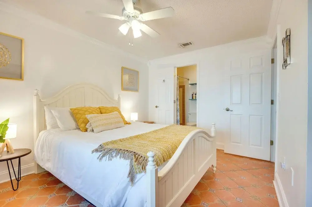 2 Blocks to Beach! Cape Canaveral Apt w/ Patio