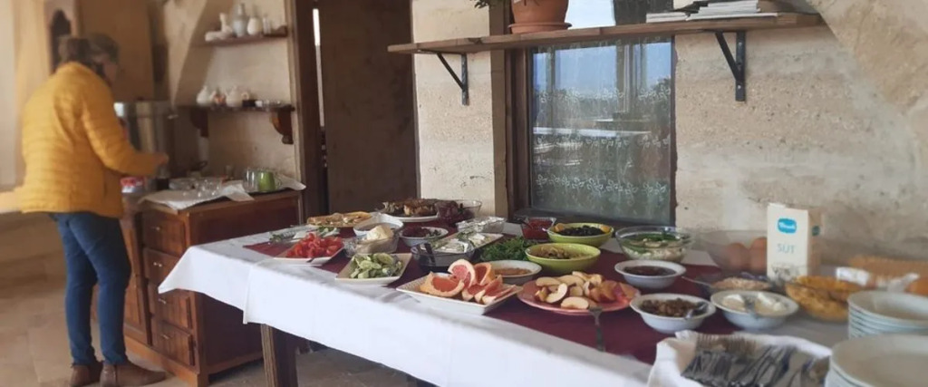 Asir Cave Hotel
