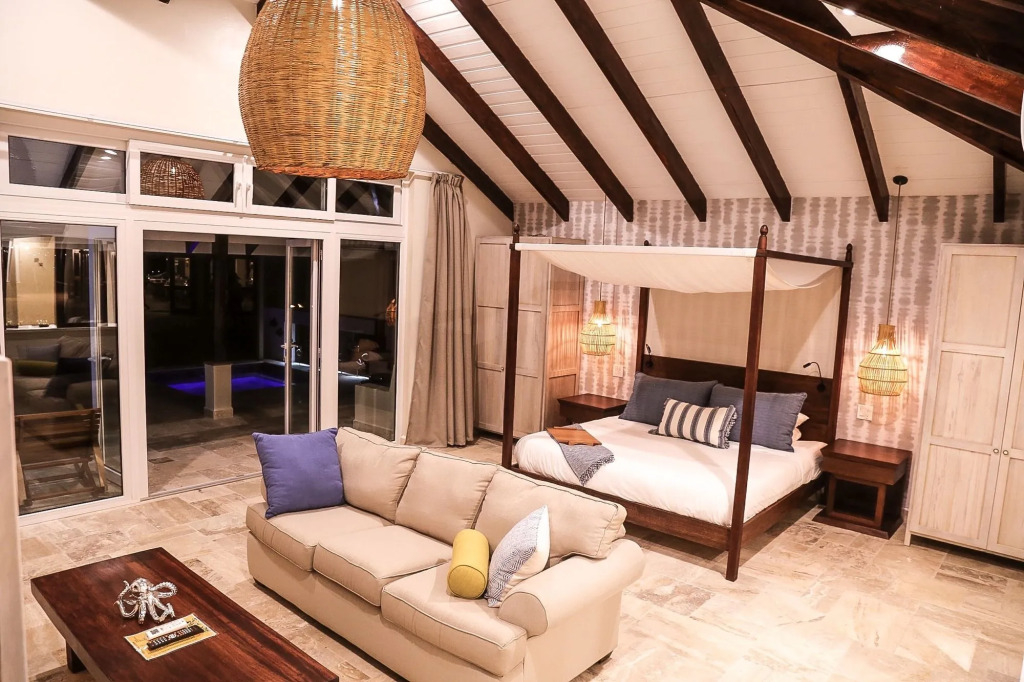 The Lodge at Jaguar Reef