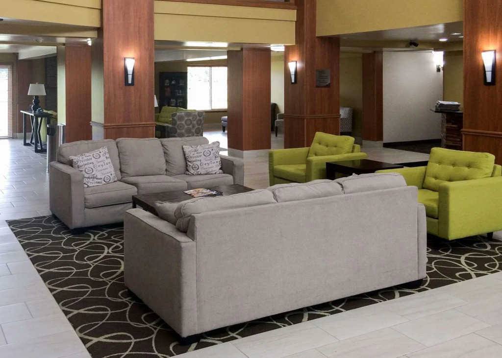 Country Inn & Suites by Radisson, Delta Park North Portland