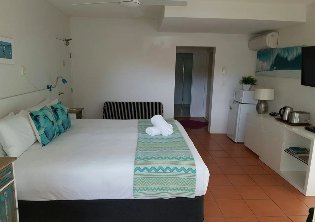 Lennox Beach Resort