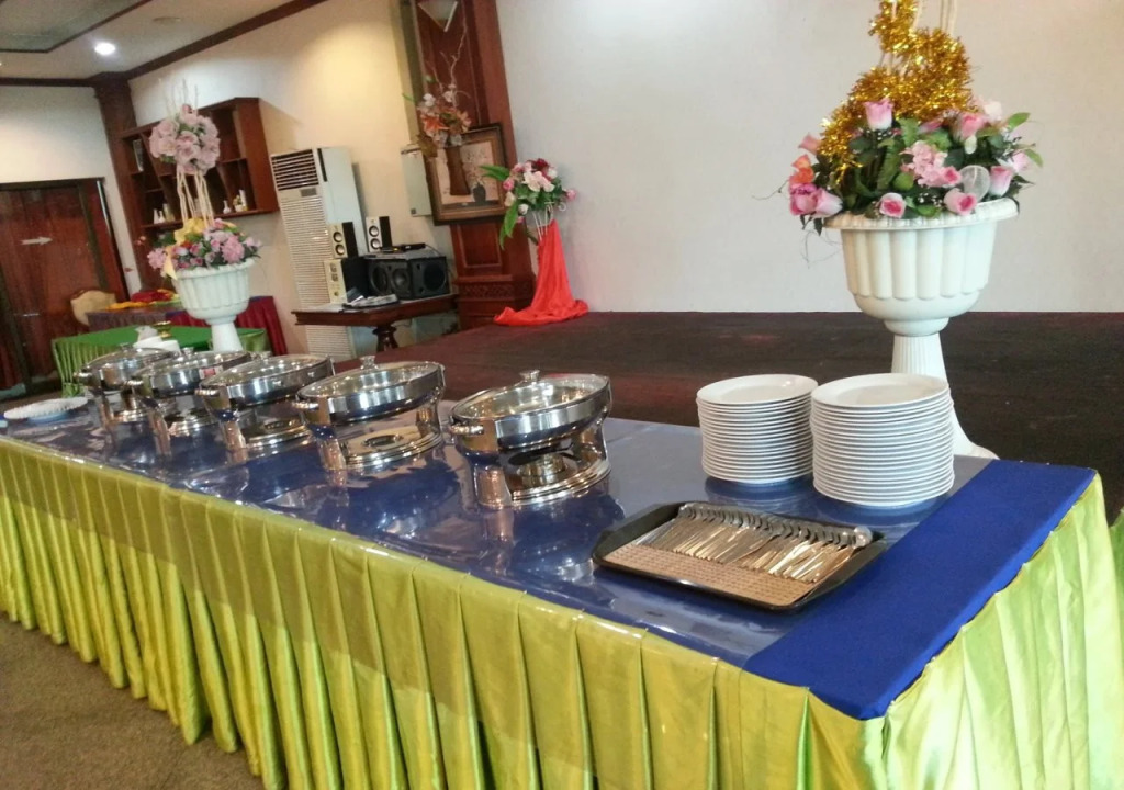 Angkham Hotel