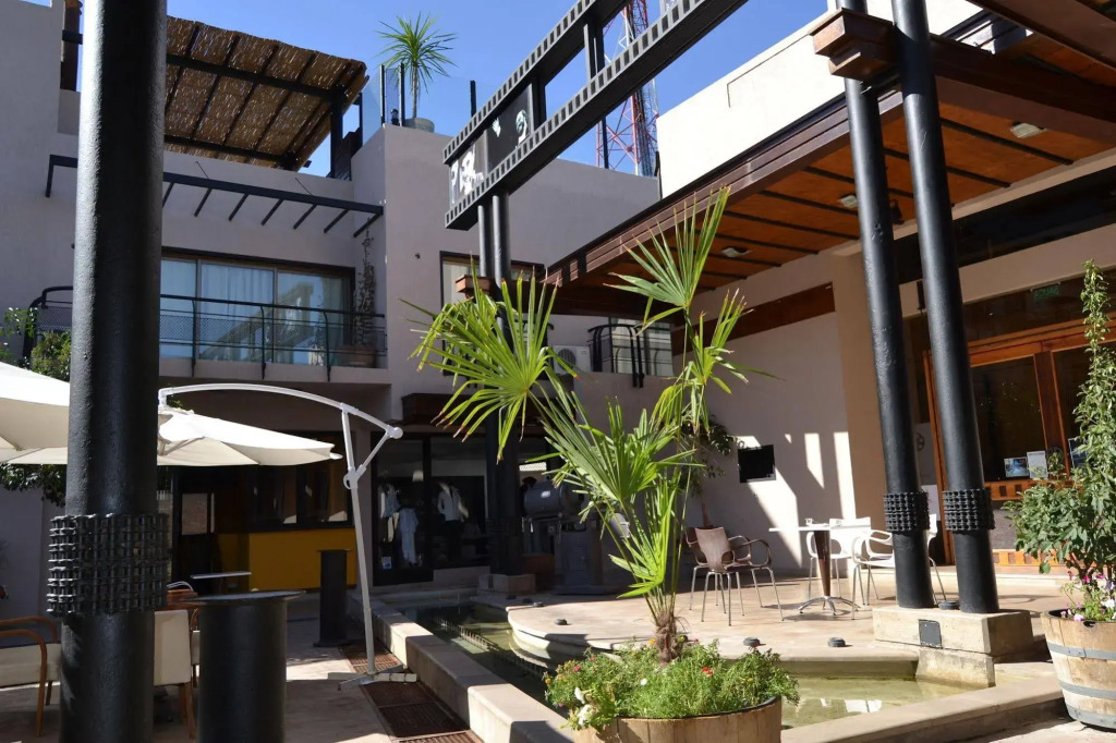 Plaza Paradiso by Camberland