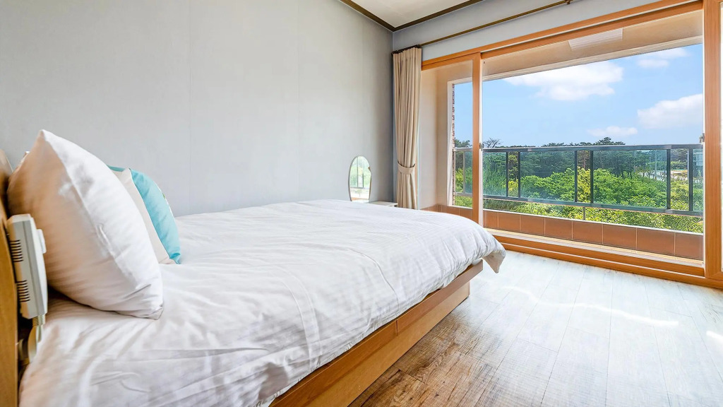 Yangyang delight pension