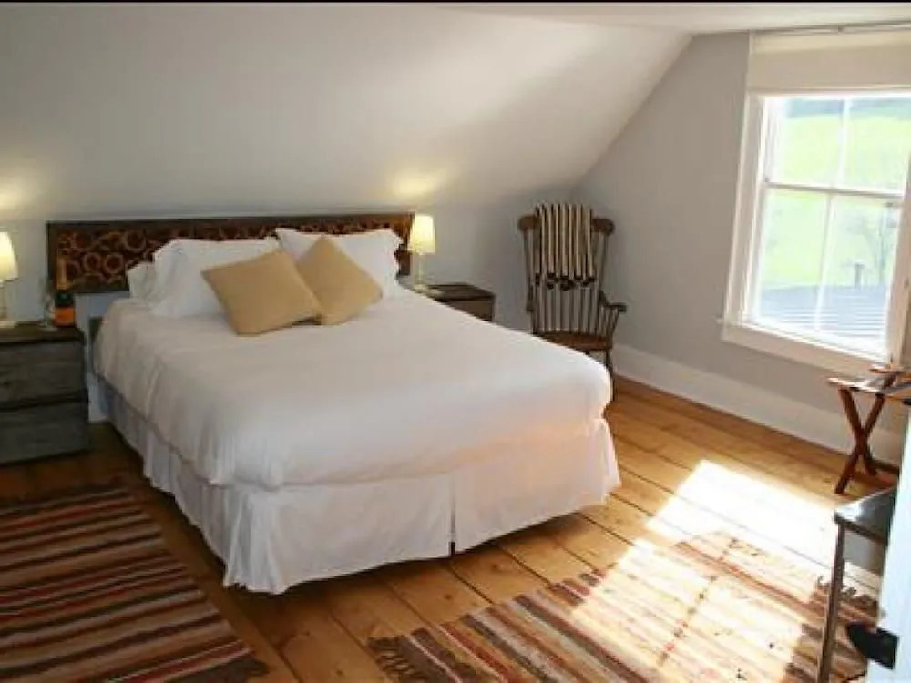 Amee Farm Lodge