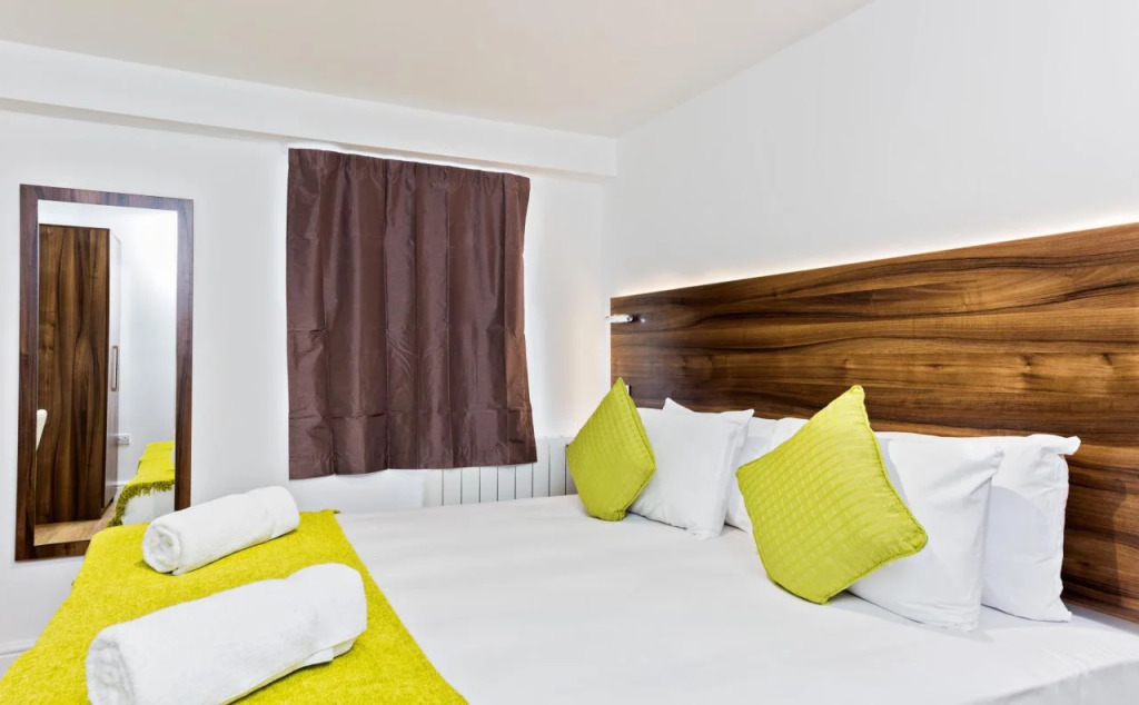 Metro Guest House