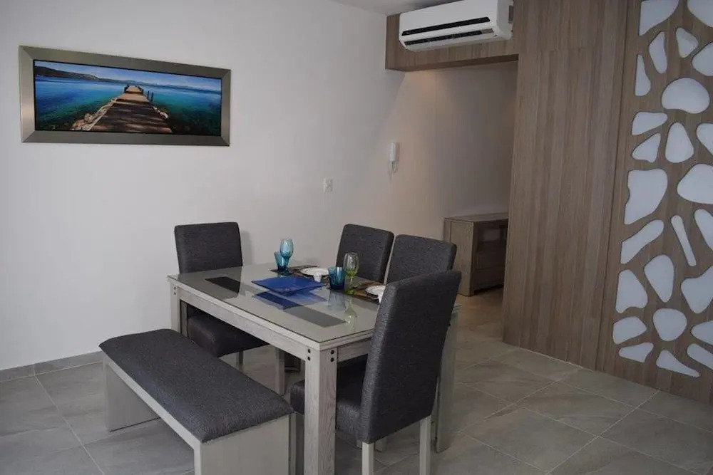 Amazing and Modern 1BR by Happy Address