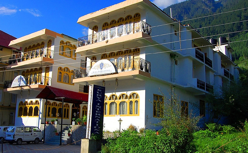 Hotel Surya International - Manali