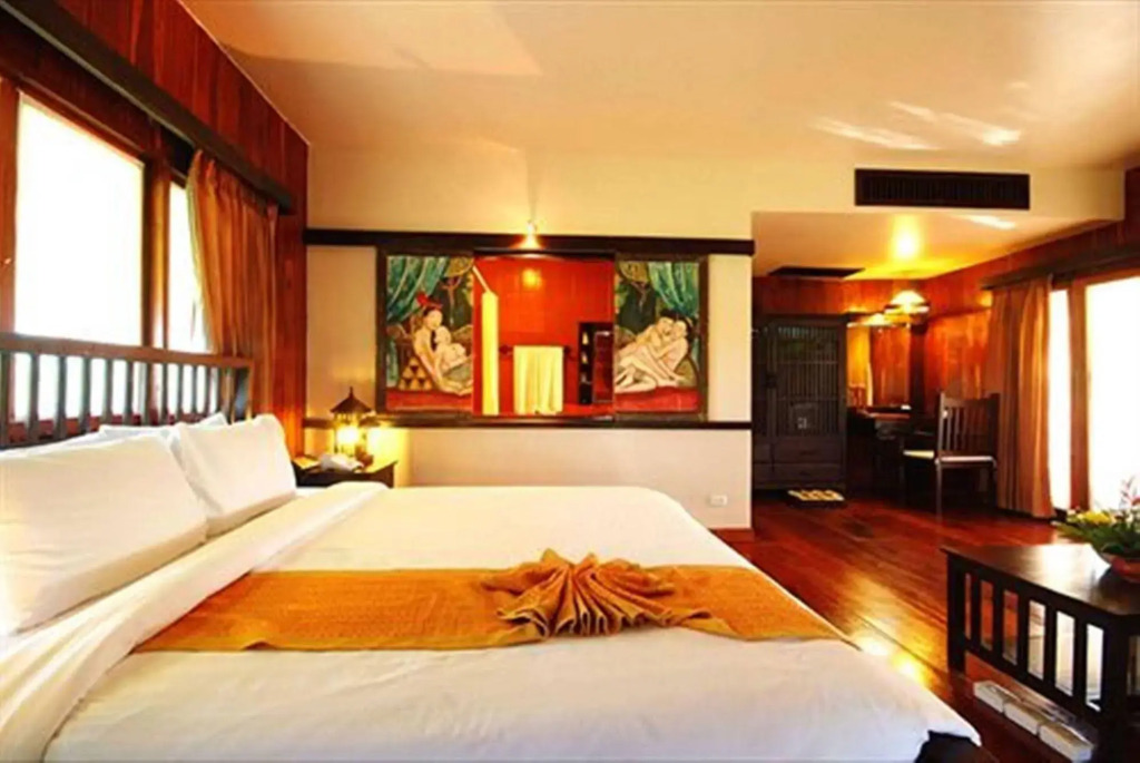 Phowadol Resort