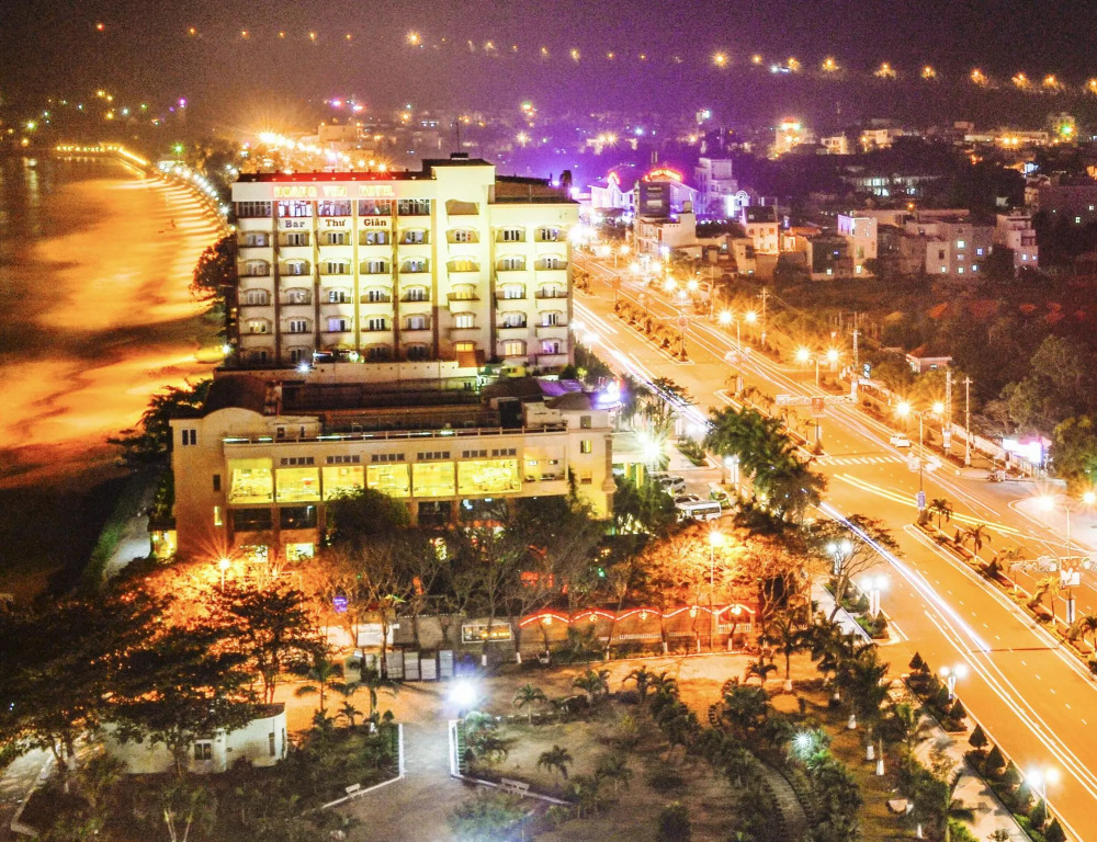 Sandals Hoàng Yến