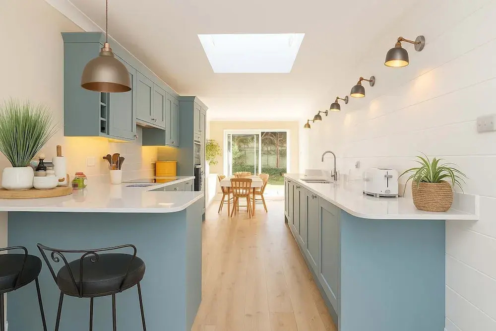 Coastal Comfort for 6 Felpham Beach